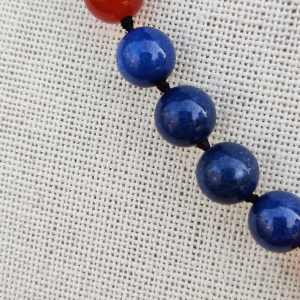 Vintage lapis lazuli and carnelian necklace - Picture 3 of 8